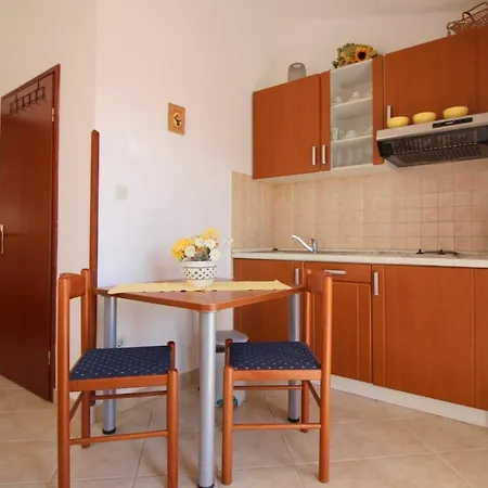 In Porec/istrien 10267 Apartment